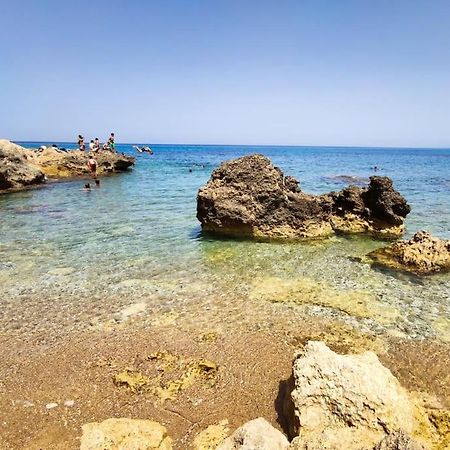Στούντιο Σε Πέτρινο Σπίτι, Κοντά Σε Παραλία Apartment Kyparissia Ngoại thất bức ảnh