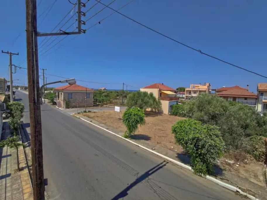 Στούντιο Σε Πέτρινο Σπίτι, Κοντά Σε Παραλία Apartment Kyparissia Ngoại thất bức ảnh