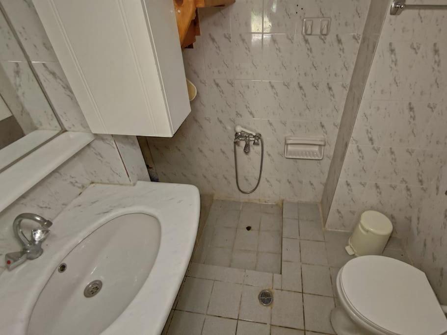 Στούντιο Σε Πέτρινο Σπίτι, Κοντά Σε Παραλία Apartment Kyparissia Ngoại thất bức ảnh